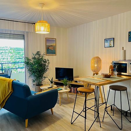 Appartement Au bord de l'eau à Concarneau Extérieur photo
