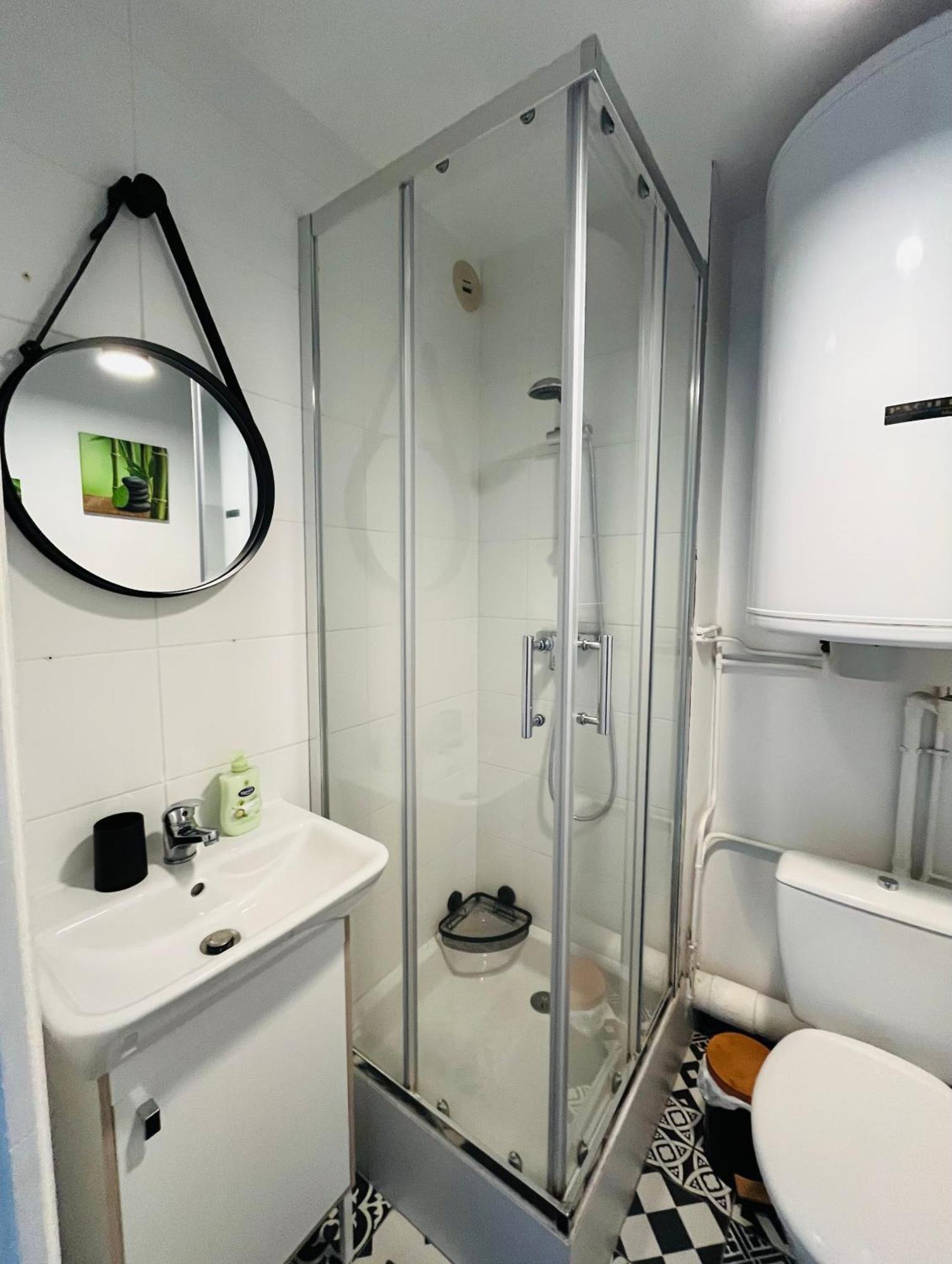 Appartement Au bord de l'eau à Concarneau Extérieur photo